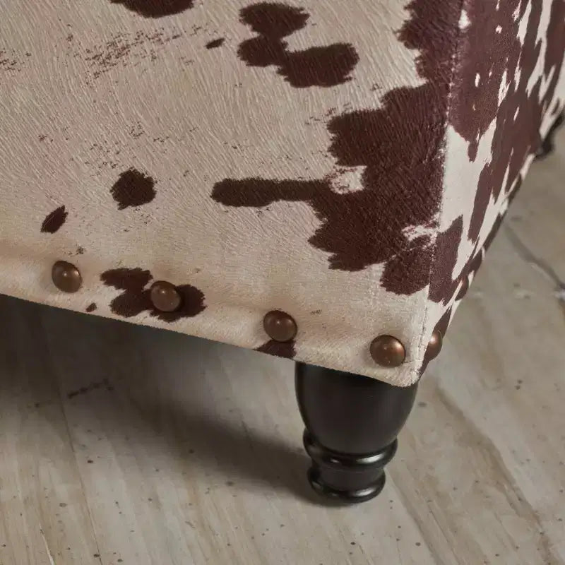 Banc de rangement contemporain clouté Tallmadge Christopher Knight Home