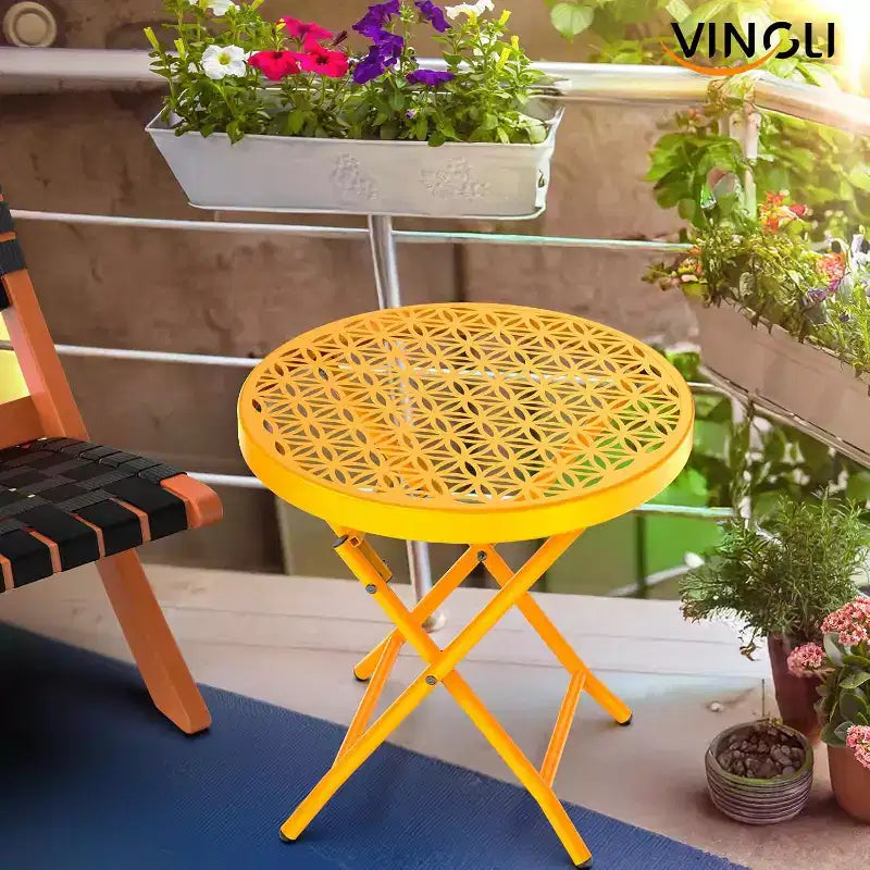 Table d'appoint pliante de patio, petite table d'extérieur avec motif floral intemporel et cadre métallique robuste en forme de X, idéale, jaune, 1 pièce
