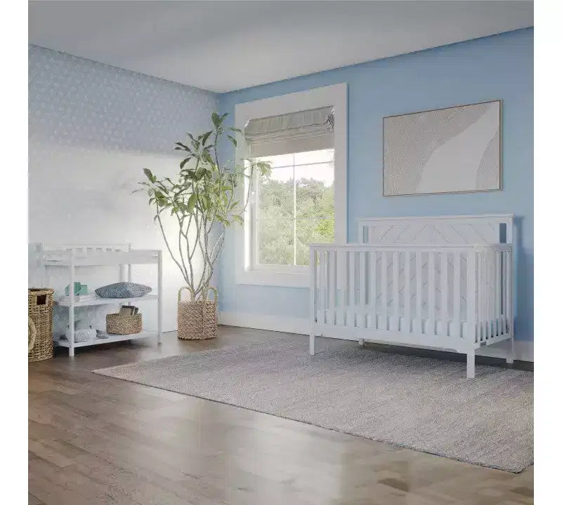 Ensemble de chambre de bébé 2 pièces Child Craft Hampton comprenant un lit de bébé convertible 4-en-1 à dessus plat et une table à langer
