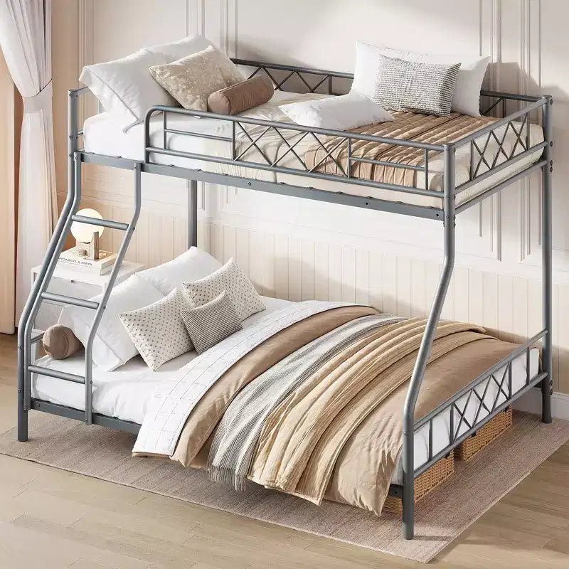Lit superposé en métal une place et demie pour adultes et adolescents, lit superposé bas avec garde-corps de sécurité et échelle, aucun sommier tapissier requis, gain de place